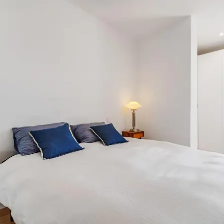 Charming One-bedroom Principe Real | By Airnest דירה ליסבון