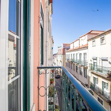 Charming One-bedroom Principe Real | By Airnest